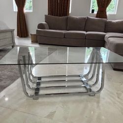 Glass table 