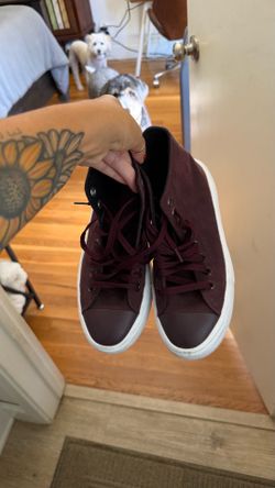 Platform converse