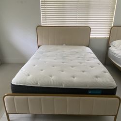 Full Size Bed frame And Mattress Set Of 2