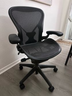 Herman Miller Aeron Chair