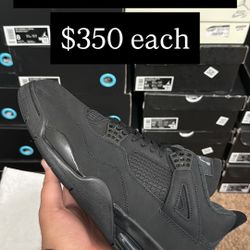JORDAN 4 BLACK CATS 