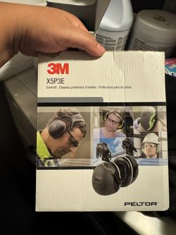 Brand New 3M PELTOR Ear Muff Hearing Protection, X5 Series, Noise Protection Construction, Manufacturing, Automotiv