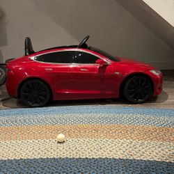 Ride On Tesla