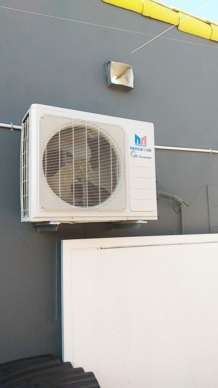Air Conditioning Installed And With Warranty