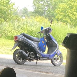 Moto 50cc Y Con Papeles Y Llave