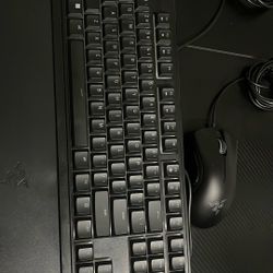 Razer Gaming Bundle – Keyboard, Mouse, Wrist Rest & Headset