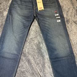 514 Men’s Levi jeans