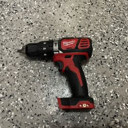 New Milwaukee 18V Hammer Drill 