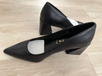 Anne Klein Size 9 Black Heels