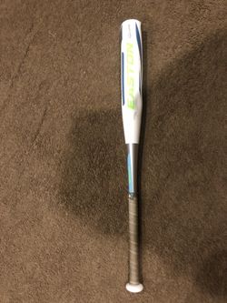 Girls Easton Softball Bat