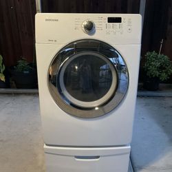 Samsung Electric Dryer With Pedestal Working 