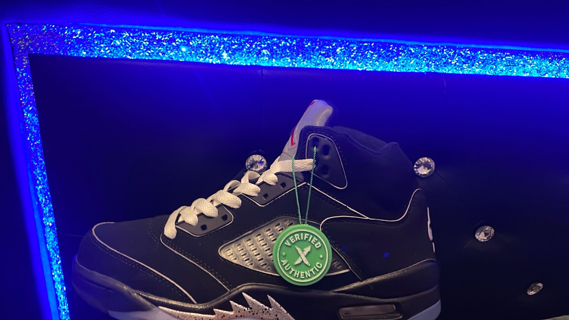 Air Jordan 5 Retro OG 'Black Metallic Reimagined'