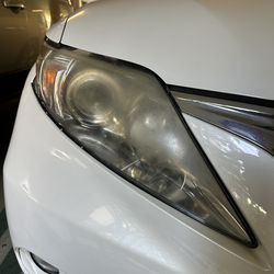 Headlight restoration kit