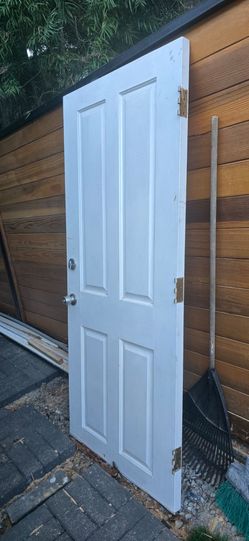 FREE DOOR full wood