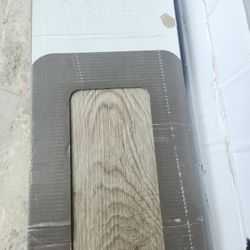 Light Grey Floor Panels 