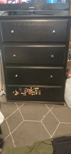 Oak Wood 4 Drawer Dresser
