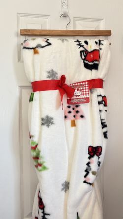 Hello Kitty Christmas Blanket 