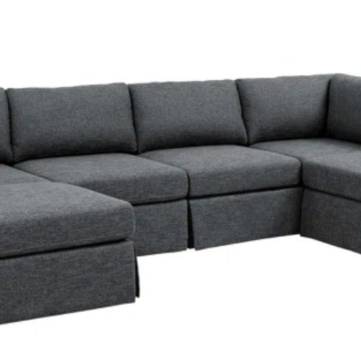SECTIONAL COUCH W/OTTOMAN