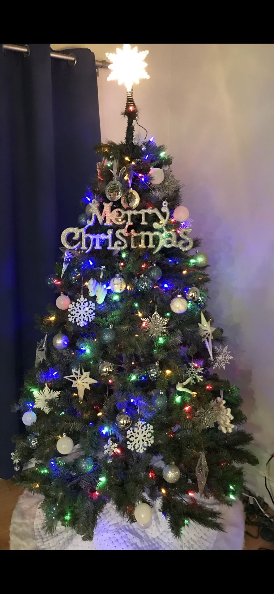 Used 6.5ft Wesley Spruce Pre Lit LED Tree