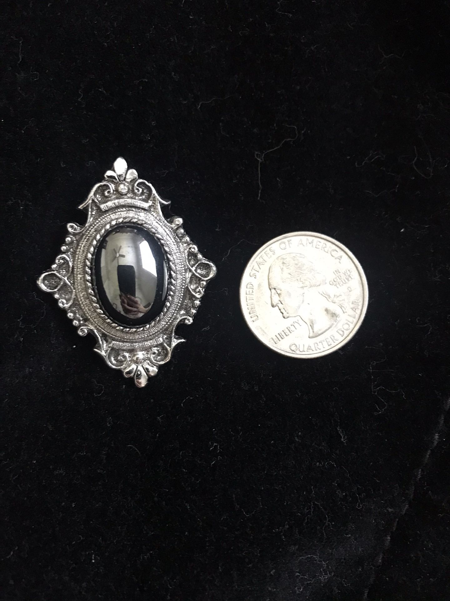 Vintage antique Victorian style brooch