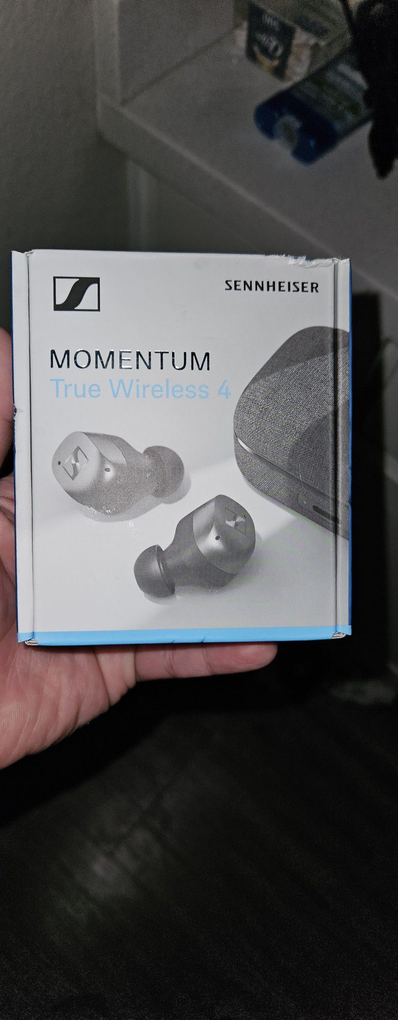 Sennheiser Momentum True Wireless 4 Earbuds 4 - Black