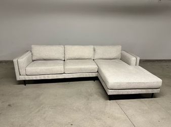 Living Spaces Modern Gray 2pc Sectional-FREE DELIVERY 🚚