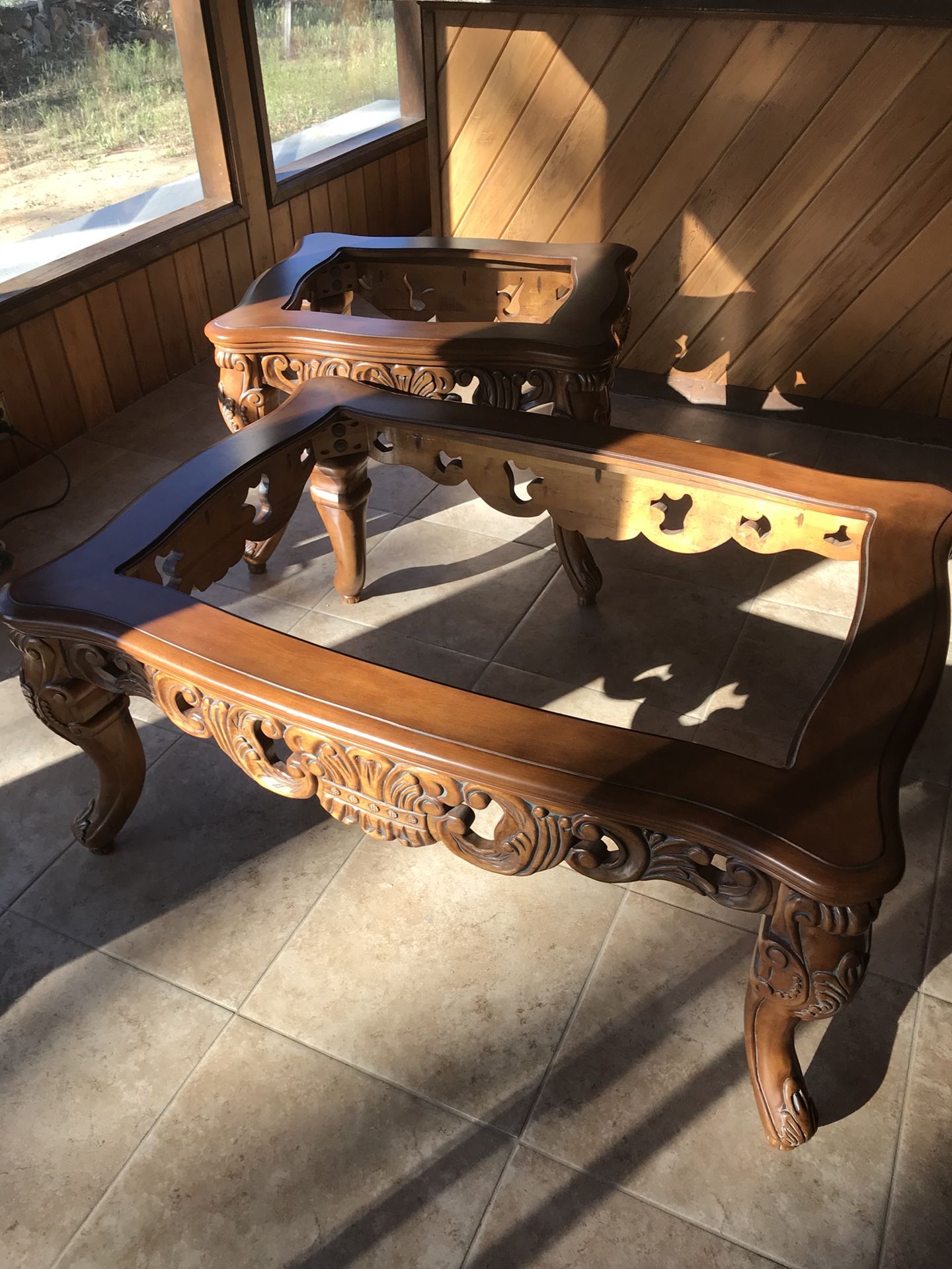 Coffee table and side table