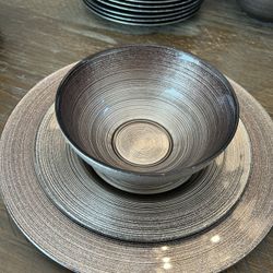 Dinner Plate Set