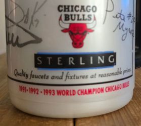 BULLS 3-PEAT CHAMPIONSHIP MUG!