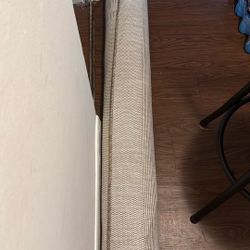 7 Ft X 10 Ft Natural Coló Surya Carpet 