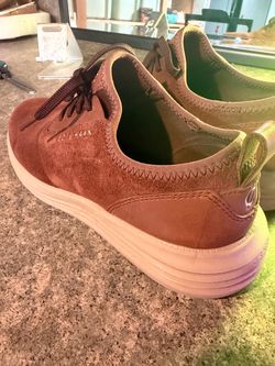 Men’s Cole Haan Brown Suede Casual Sneakers size 10