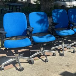Steelcase Leap V2 