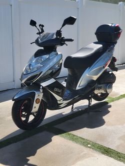 BMS Prestige 150cc gas moped scooter motorcycle