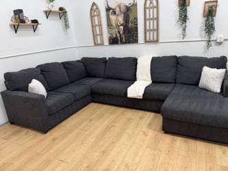 Blue Sectional Couch Free Deliveey