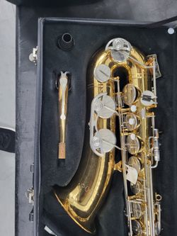 Saxophone 