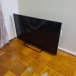 55" Panasonic LED LCD Smart TV
