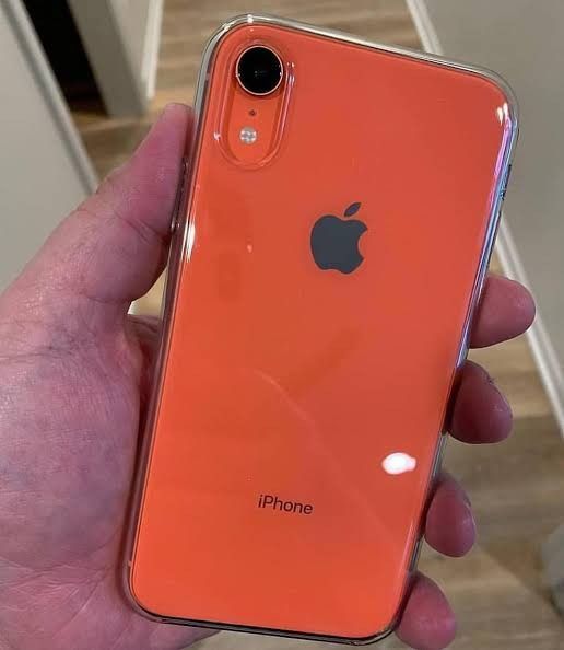 iPhone xr unlocked