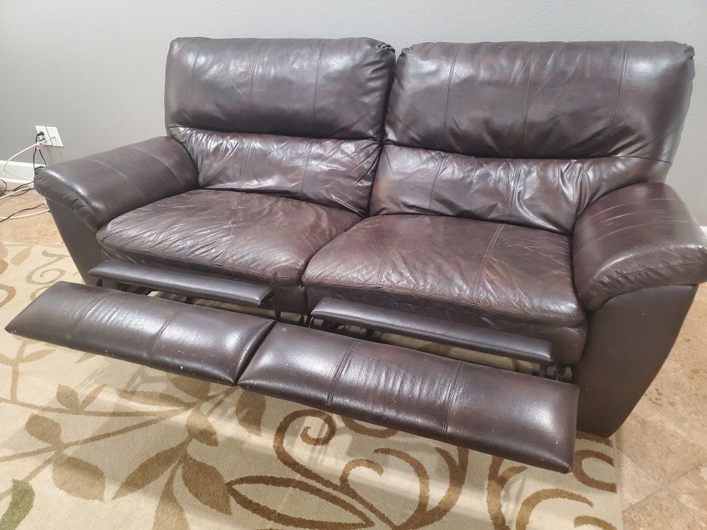 Brown leather couch recliner love seat