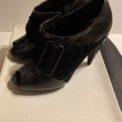 Leather/suede Pumps W Buckle 6.5