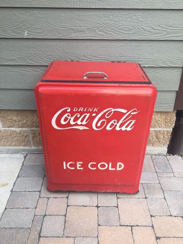 1930s-1940s Coca Cola Cooler