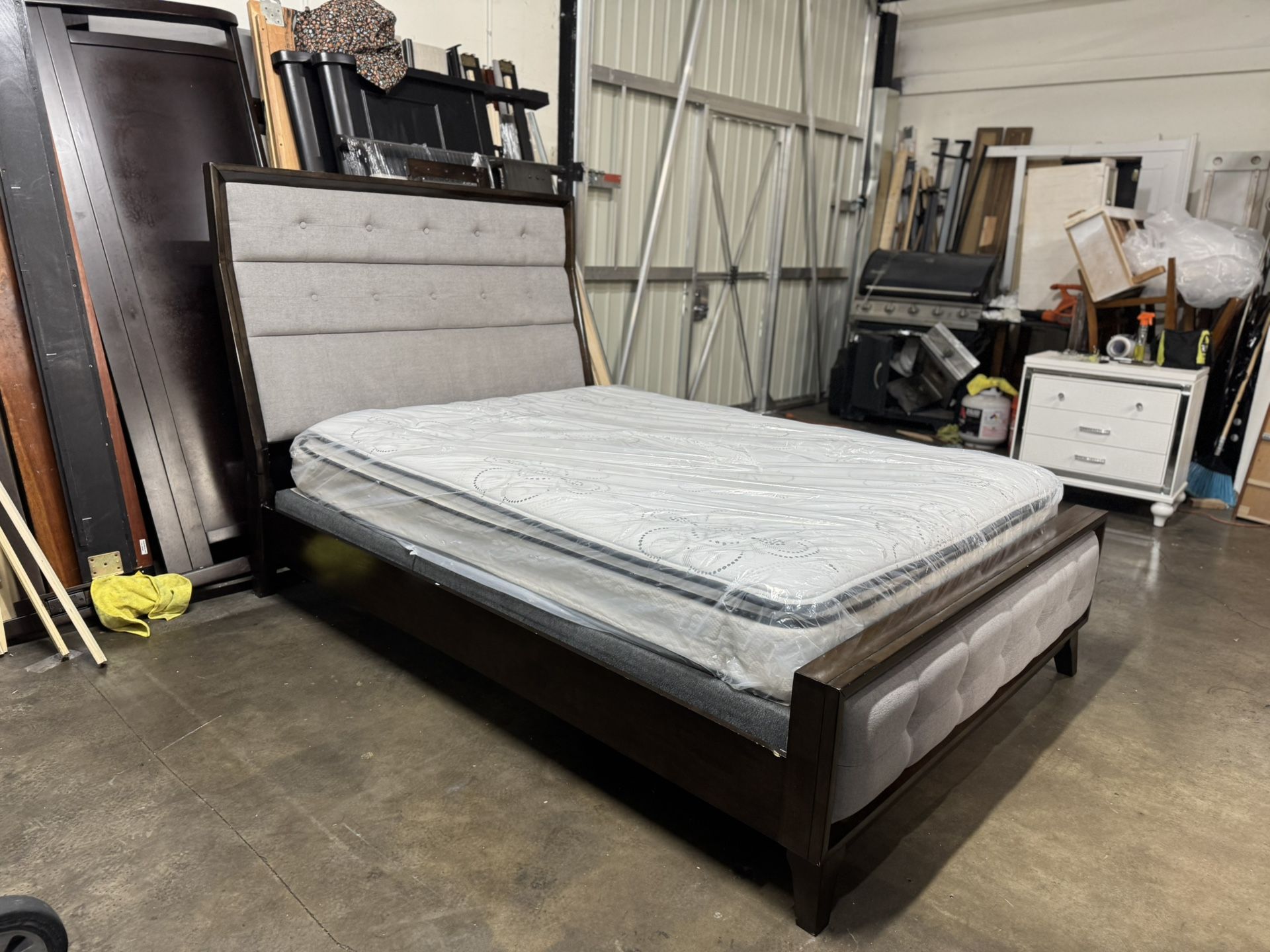Queen Bed $299
