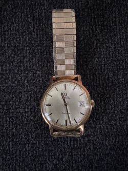 Vintage Omega Genève Automatic Date