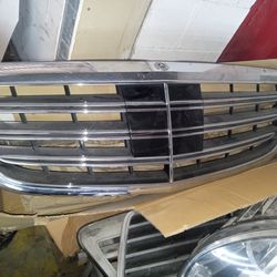 Mercedes s580 grill