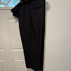 Arrow Men’s Black Dress Pants with Leather Belt – Size 44x29