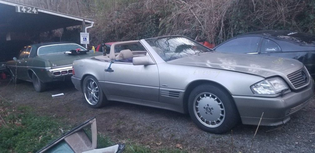 1992 Mercedes-Benz SL-Class