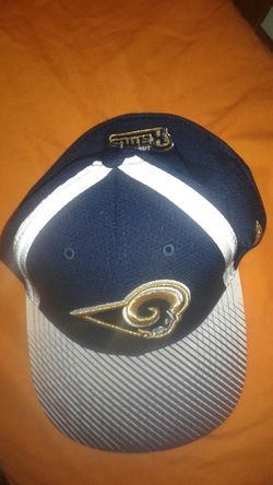 LA Rams Hat for Sale in Lothian, MD - OfferUp