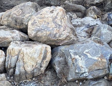 Large Landscaping Rocks for Sale in Hemet, CA - OfferUp