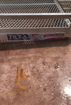 Hitch Haul Carrier with ramp