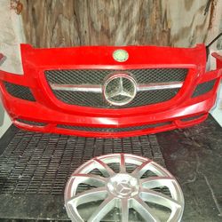 Mercedes Front Clip