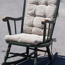 Rocking Chair 